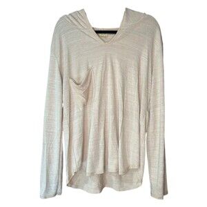 Piko 1988 XL Hooded T Shirt‎